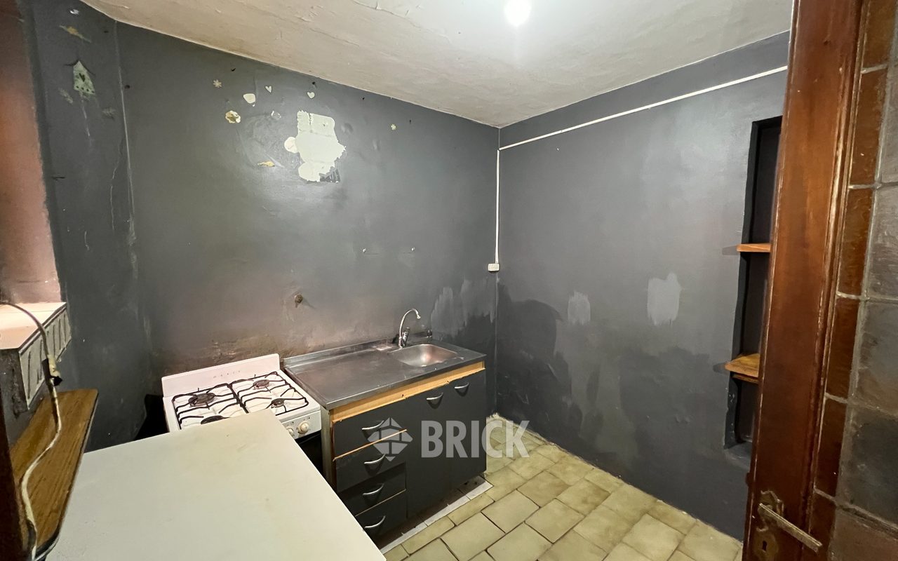 BACACAY al 2500 Piso PB 15