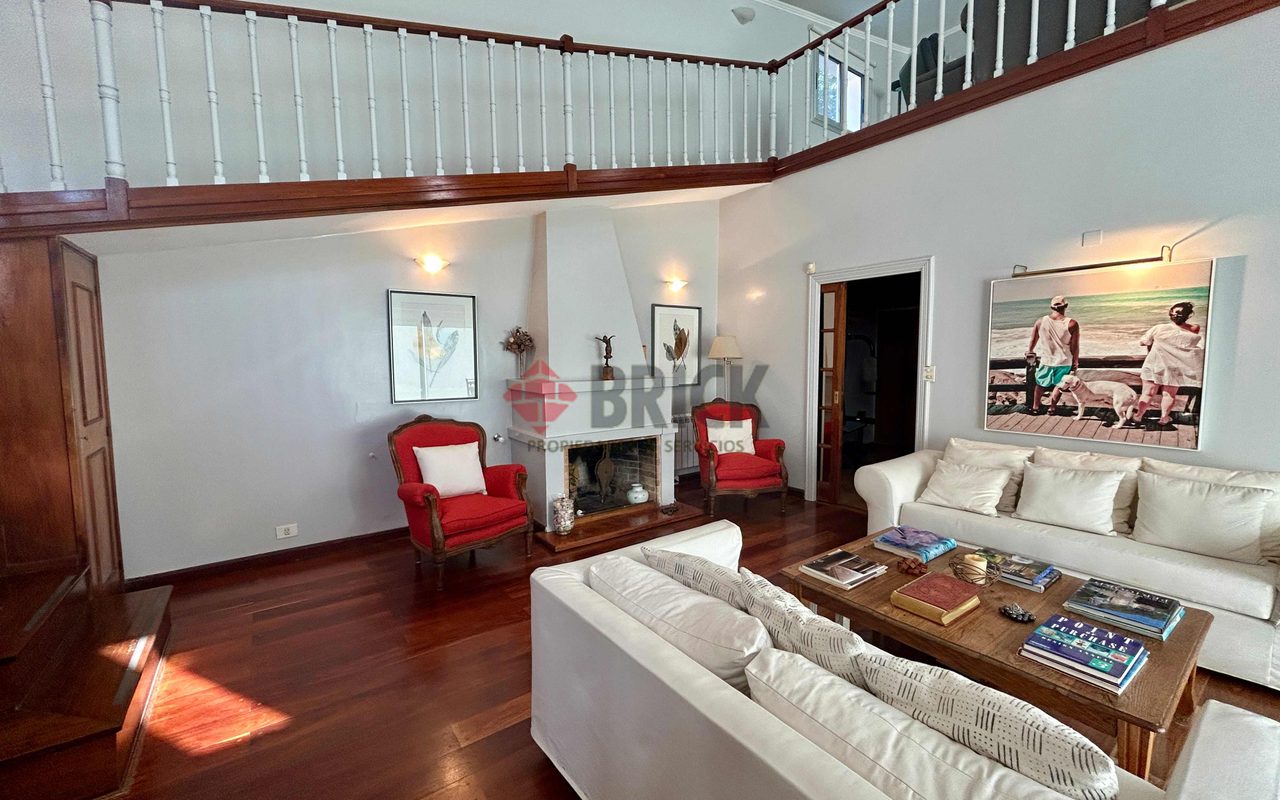 JACINTO DIAZ al 2800 5