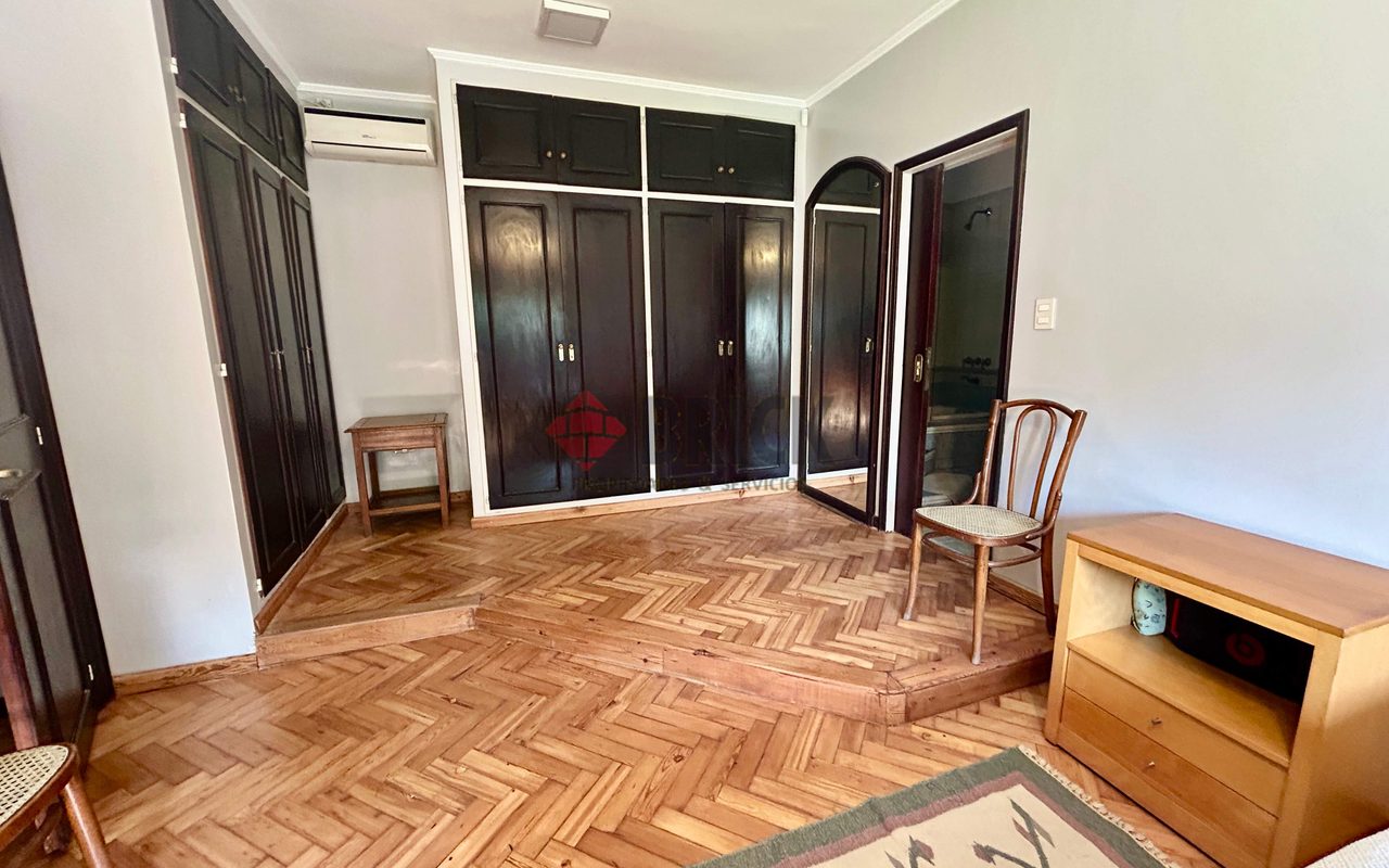 JACINTO DIAZ al 2800 15