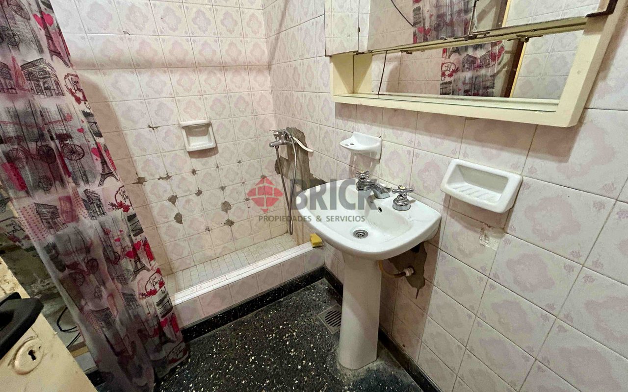 GRANADEROS al 3100 8