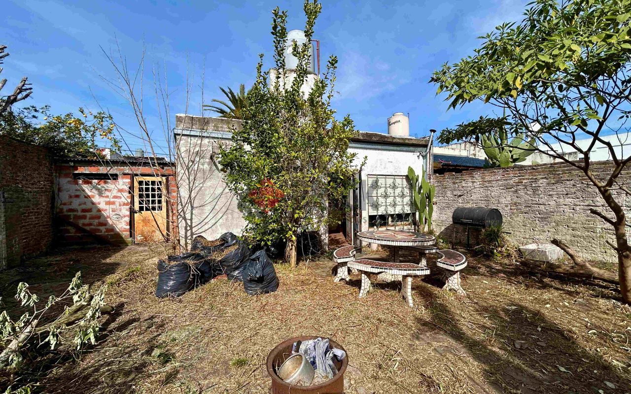 GRANADEROS al 3100 3