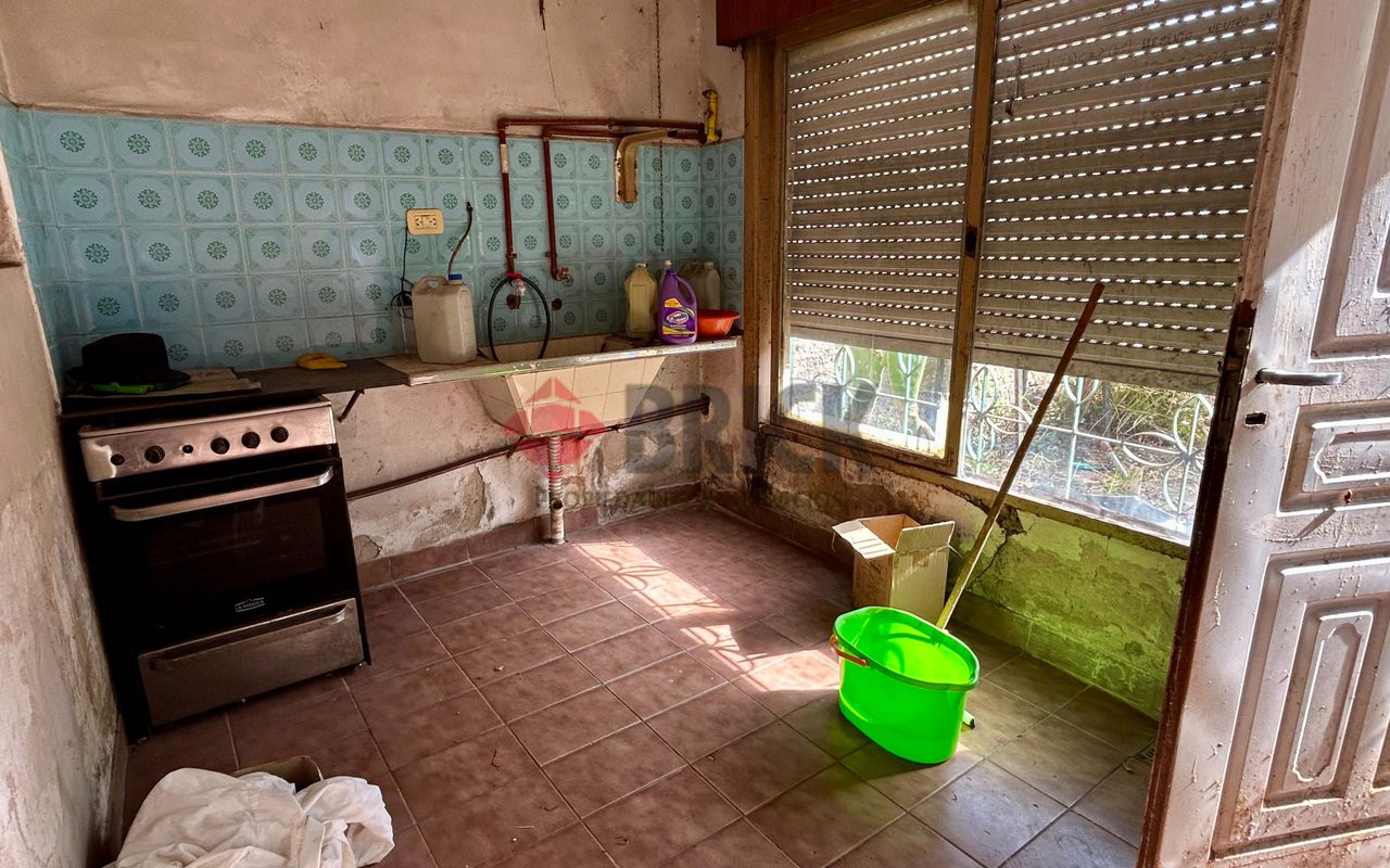 GRANADEROS al 3100 8