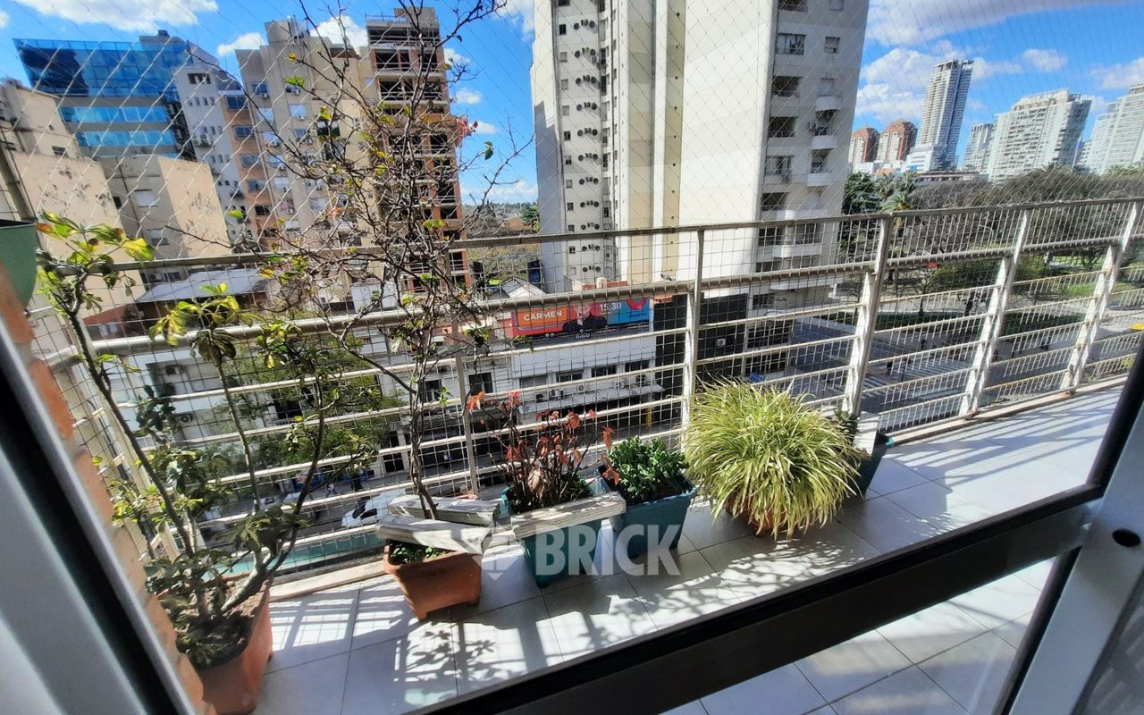 SANTA FE, AV. al 4900 Piso 6 13