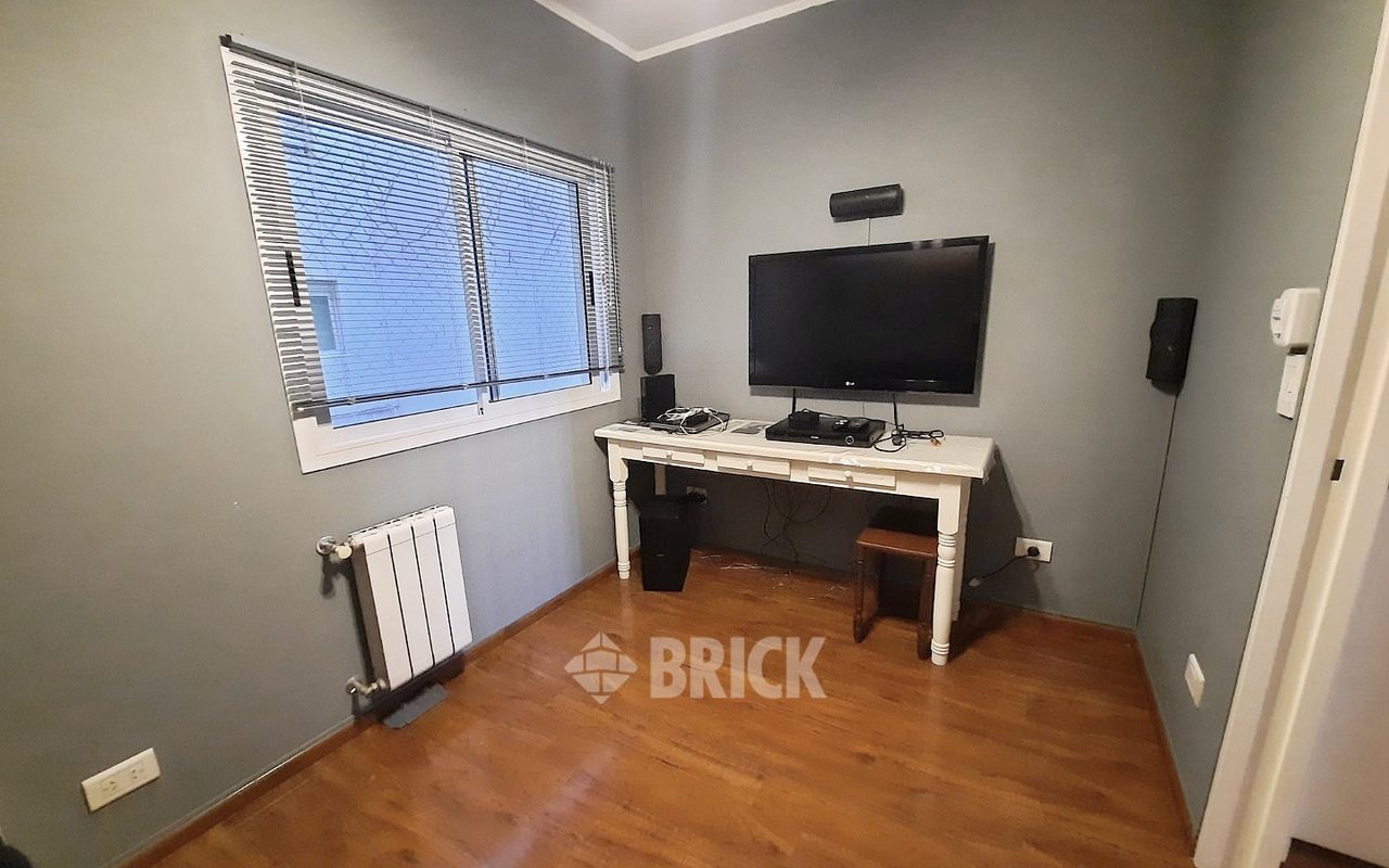 SANTA FE, AV. al 4900 Piso 6 25