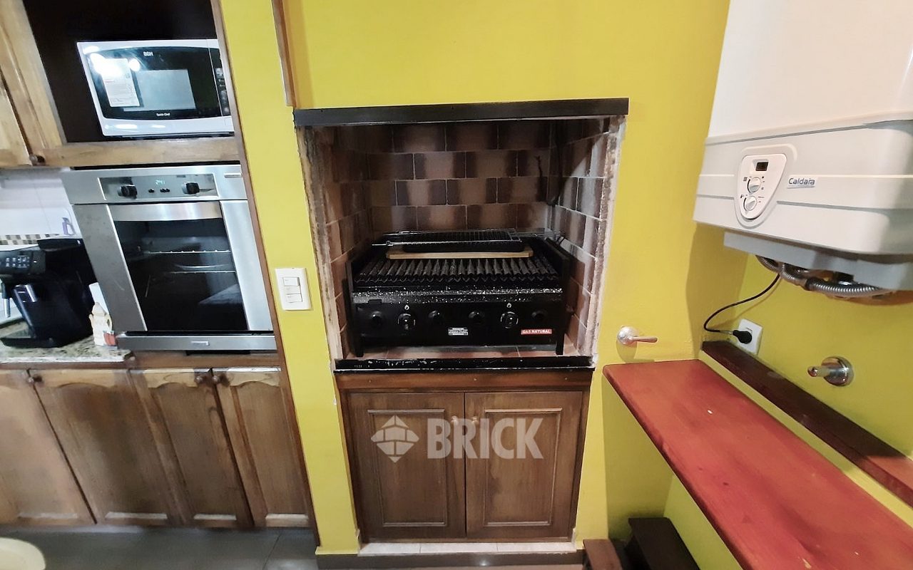 SANTA FE, AV. al 4900 Piso 6 30