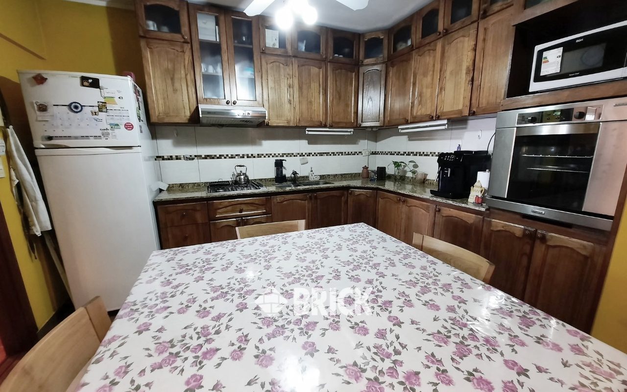 SANTA FE, AV. al 4900 Piso 6 31