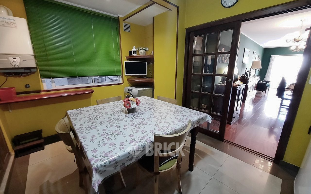 SANTA FE, AV. al 4900 Piso 6 32