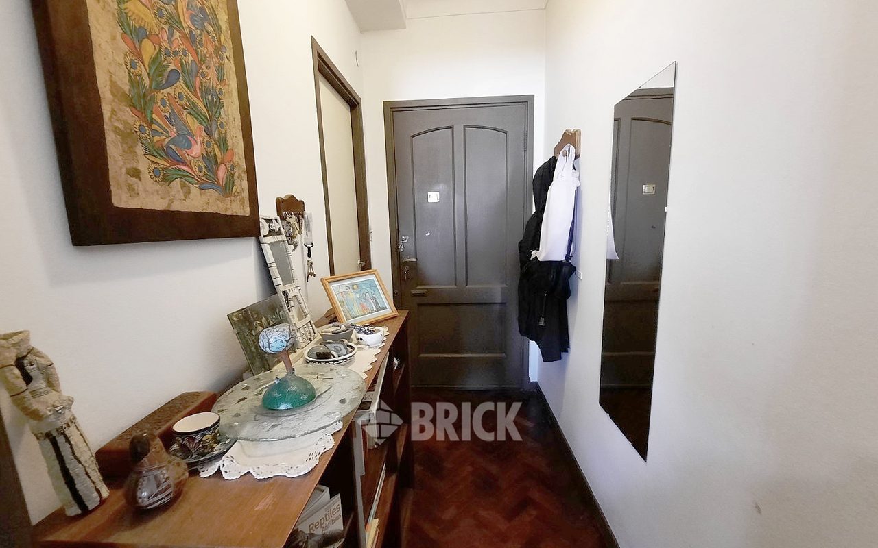 THAMES al 400 Piso 2 26