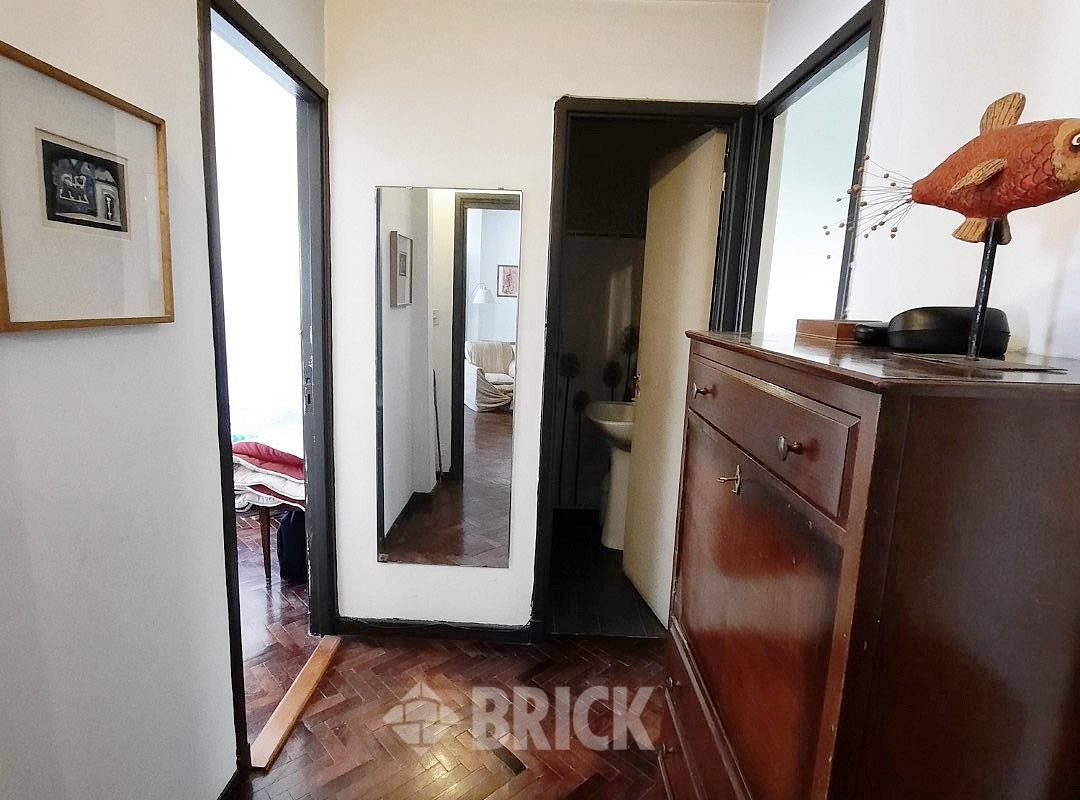 THAMES al 400 Piso 2 9