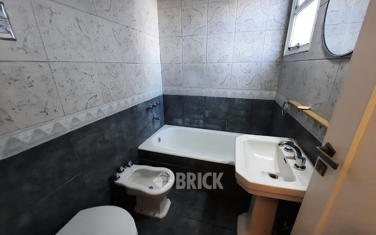 AZCUENAGA al 1000 Piso 10 18