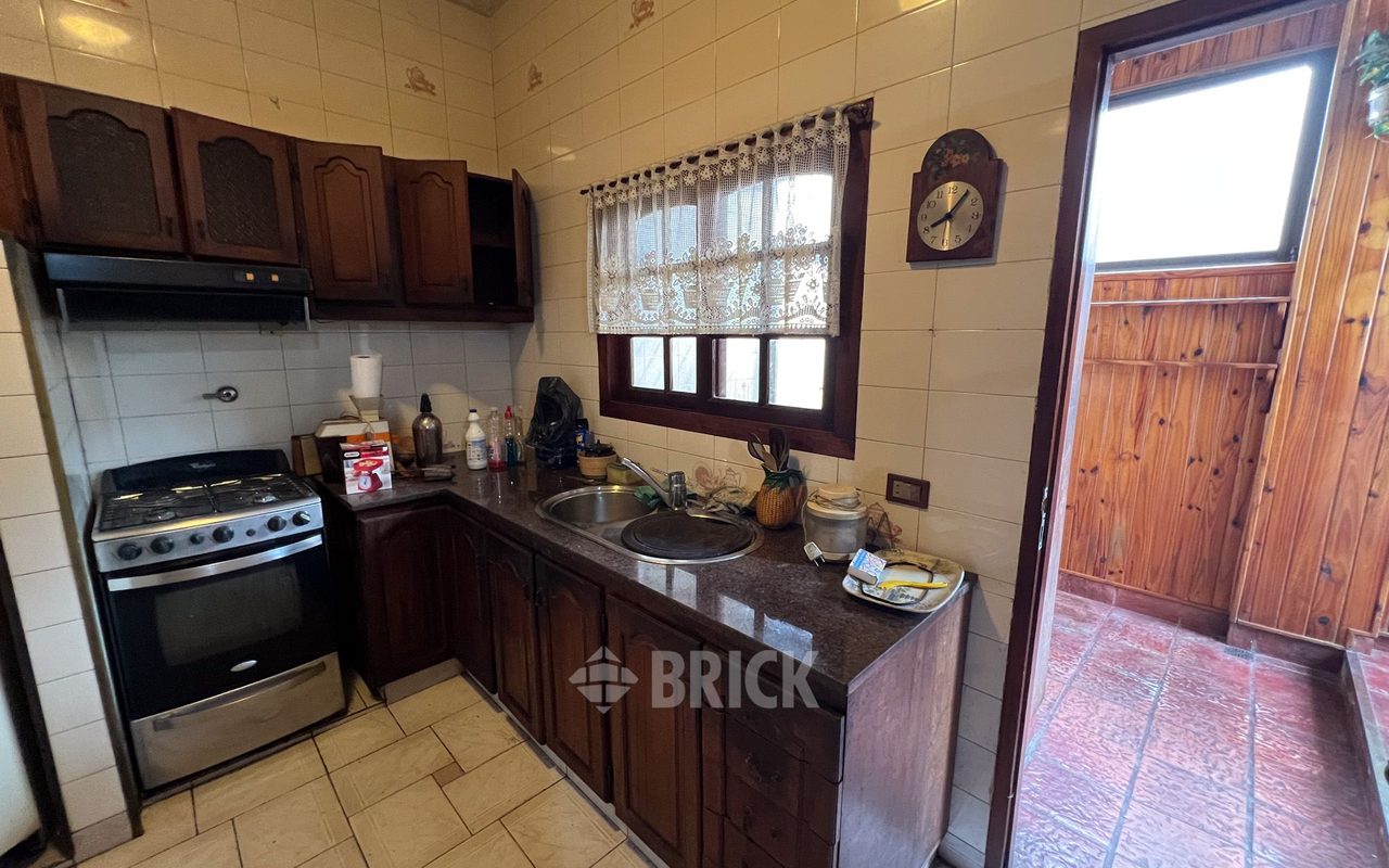 MONTIEL al 900 Piso 1 13