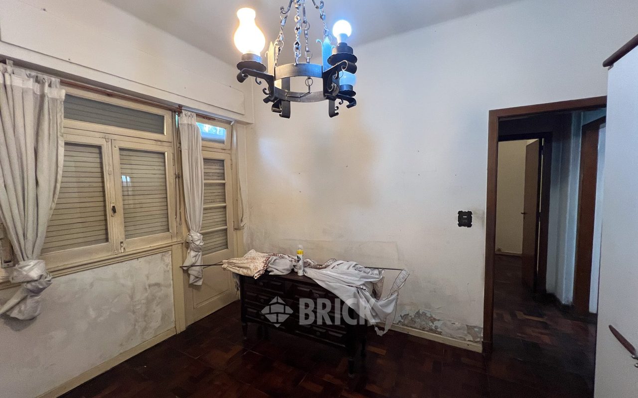 MONTIEL al 900 Piso 1 8