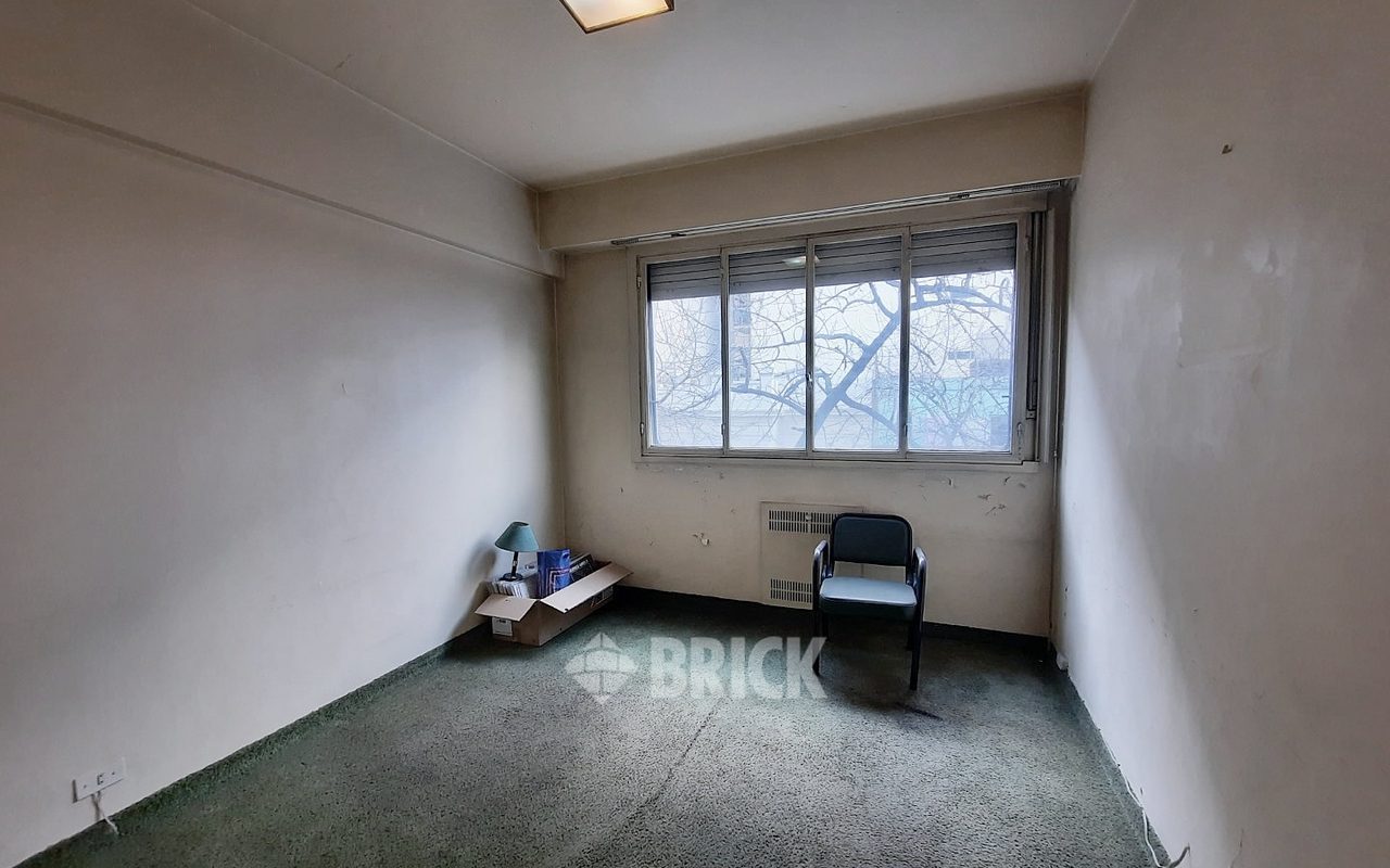 CABILDO, AV. al 400 Piso 3 12