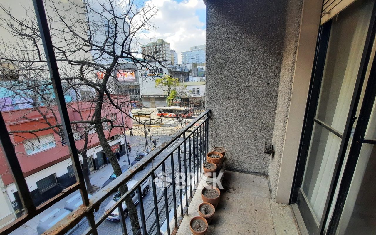 CABILDO, AV. al 400 Piso 3 18