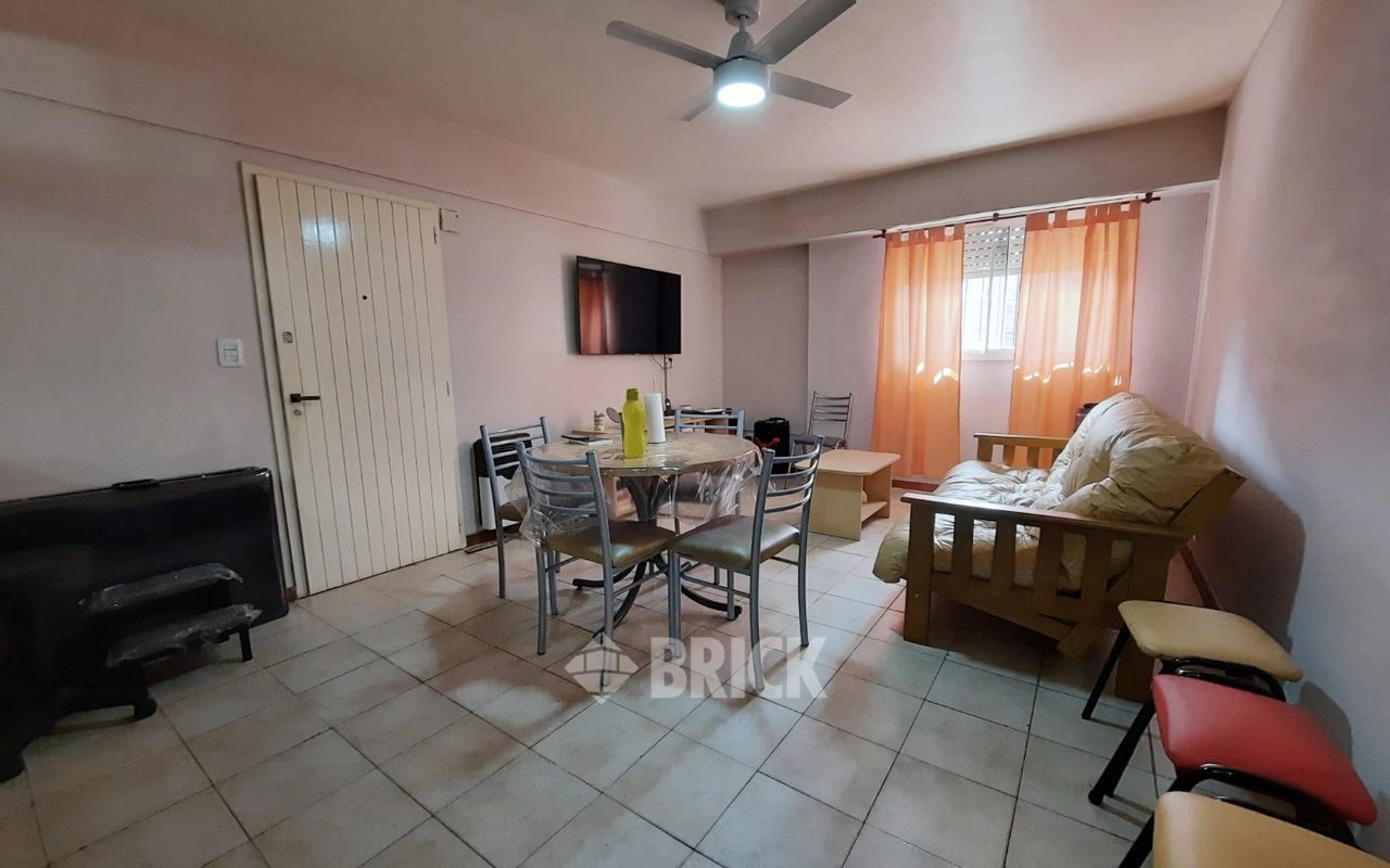 IRIGOYEN, GOBERNADOR al 400 Piso PB 1