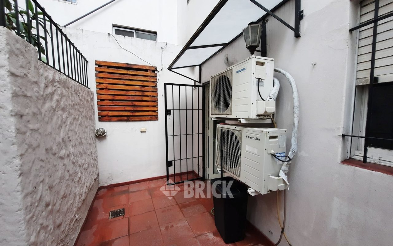 IRIGOYEN, GOBERNADOR al 400 Piso PB 10