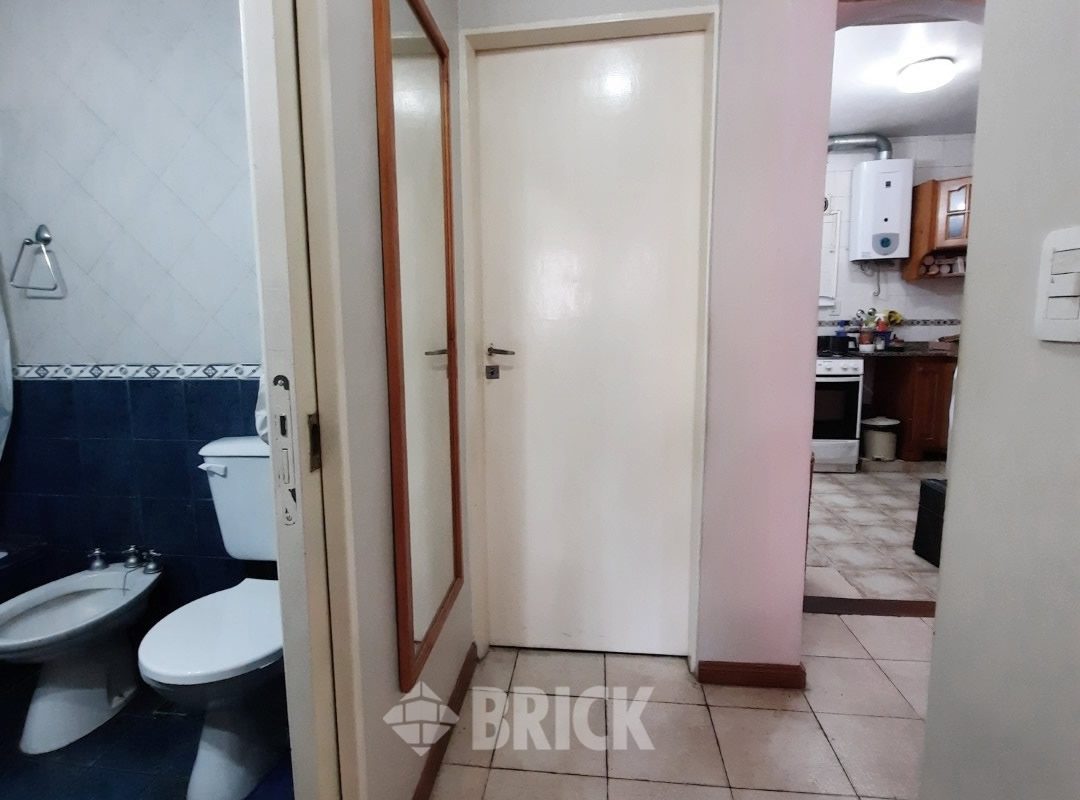 IRIGOYEN, GOBERNADOR al 400 Piso PB 15