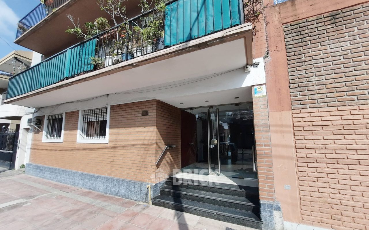 IRIGOYEN, GOBERNADOR al 400 Piso PB 22