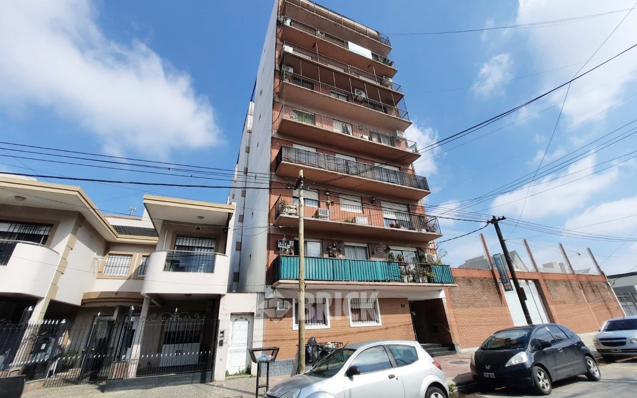 IRIGOYEN, GOBERNADOR al 400 Piso PB 24