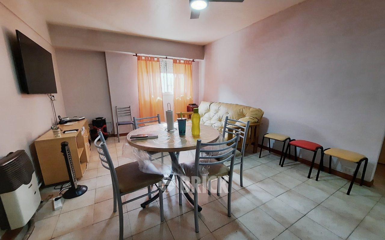 IRIGOYEN, GOBERNADOR al 400 Piso PB 3