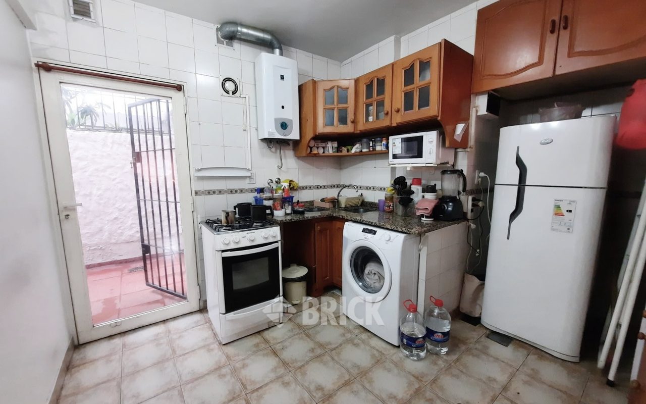 IRIGOYEN, GOBERNADOR al 400 Piso PB 6