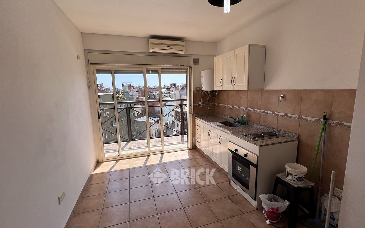 GARCIA, TEODORO al 3900 Piso 3 5