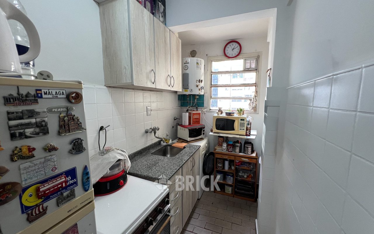 THAMES al 2100 Piso 5 10