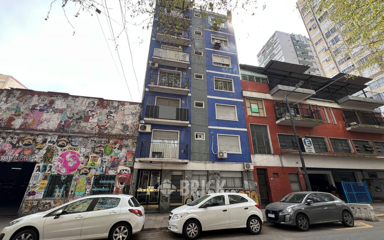 THAMES al 2100 Piso 5 14