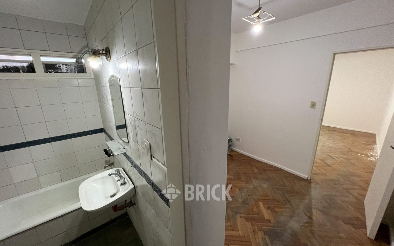 SINCLAIR al 3000 Piso 1 8