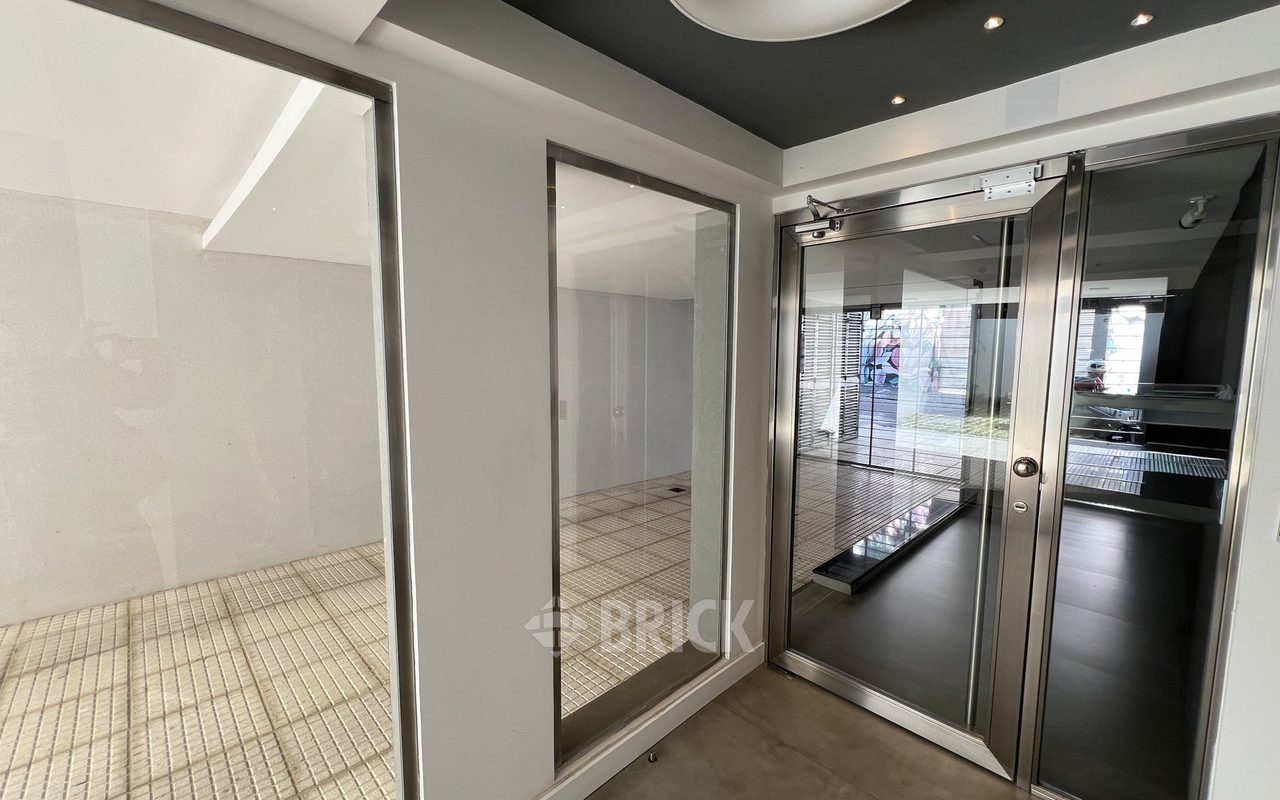 BOGOTA al 1600 Piso 5 22