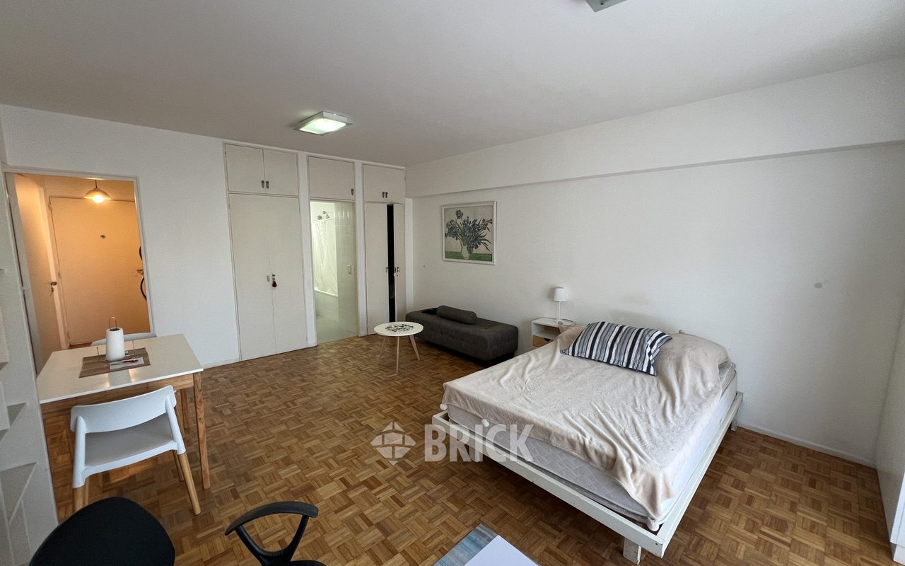 LAS HERAS, AV. al 2500 Piso 9 3