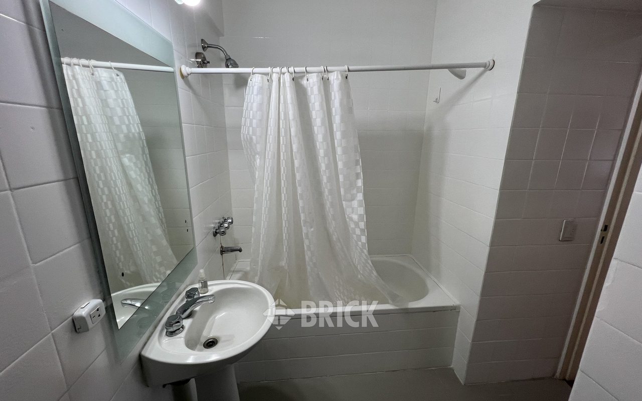 LAS HERAS, AV. al 2500 Piso 9 5