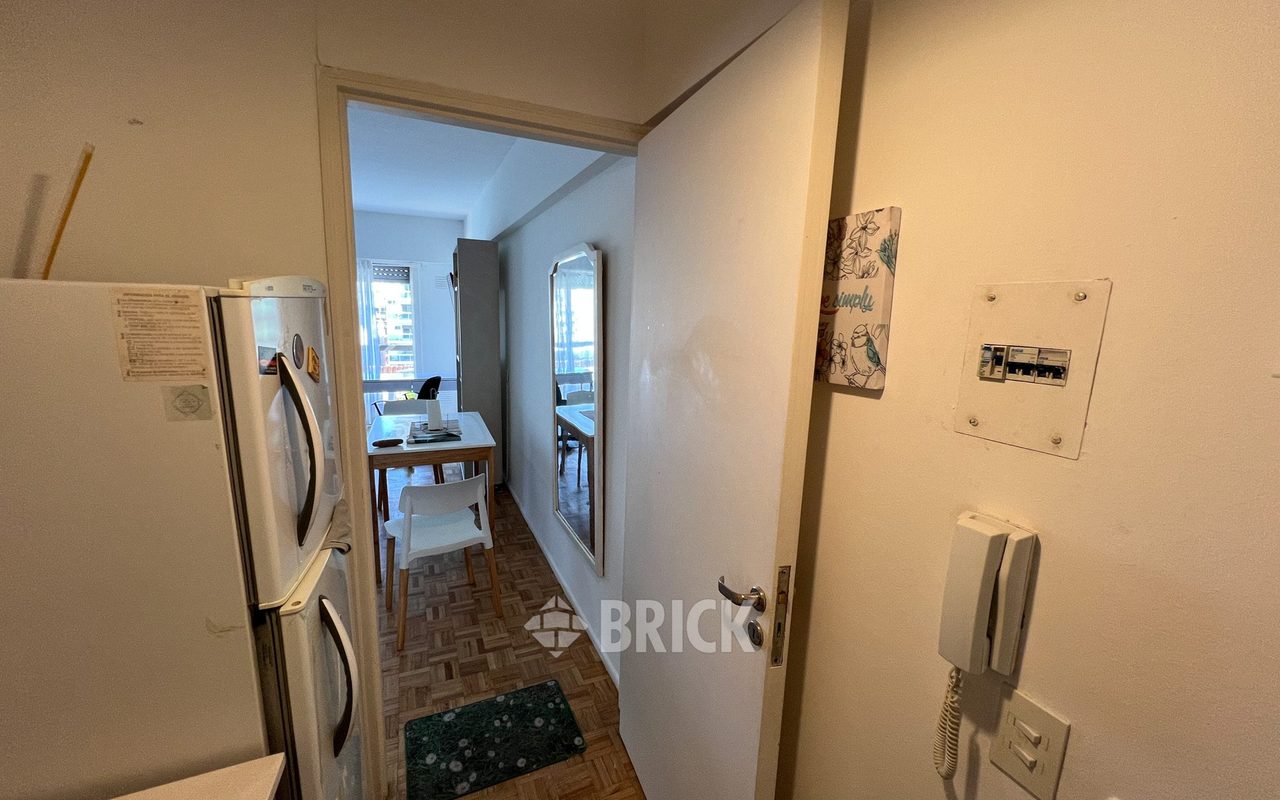 LAS HERAS, AV. al 2500 Piso 9 8