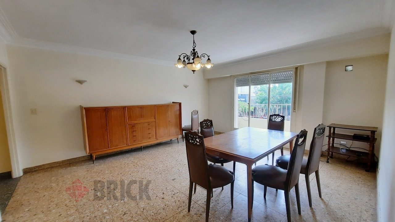 MOSCONI, AV. al 3200 Piso 1 3