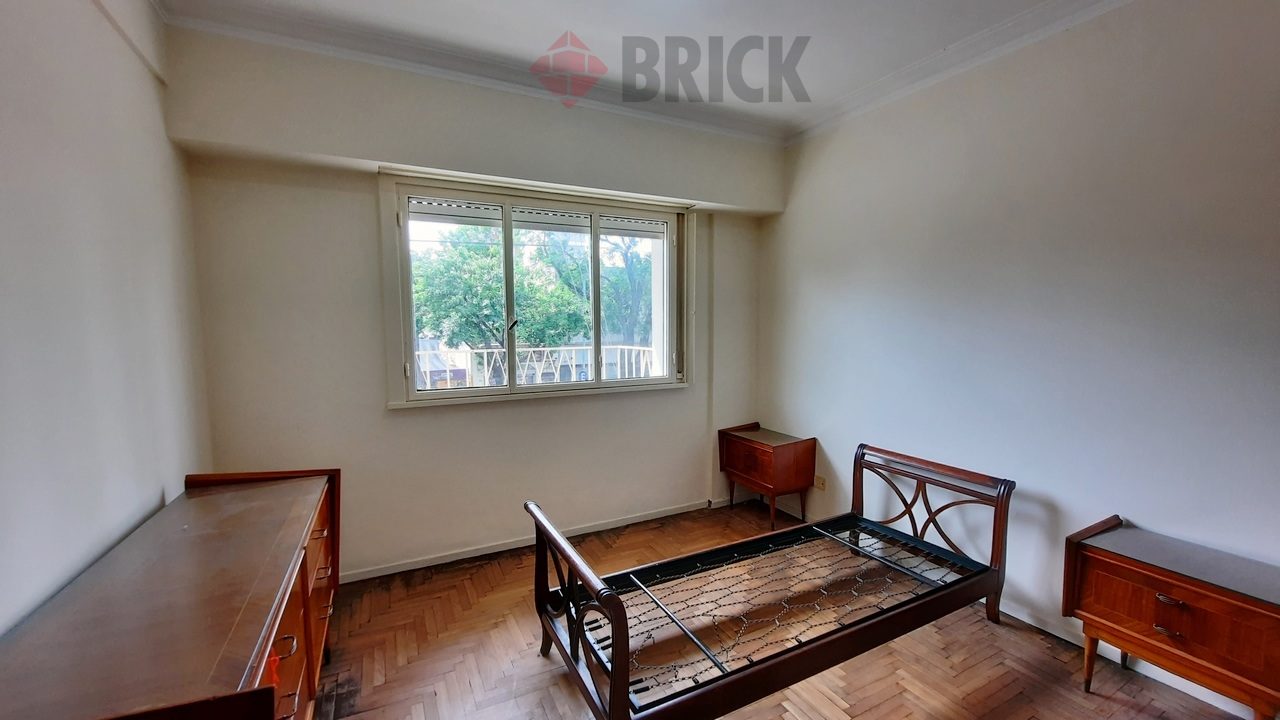 MOSCONI, AV. al 3200 Piso 1 8