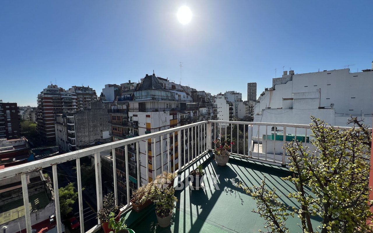 GOMEZ, VALENTIN al 3000 Piso 9 11