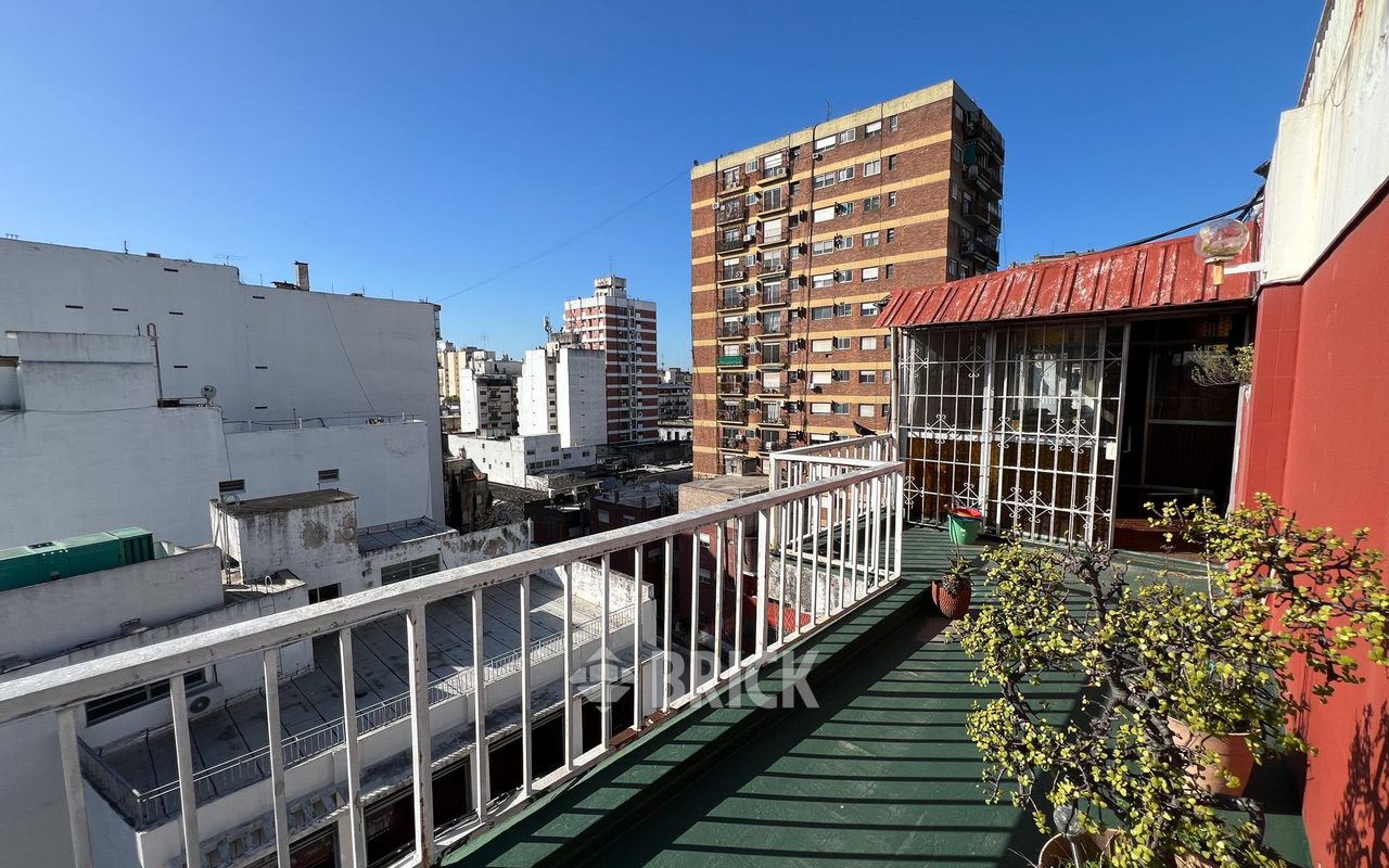 GOMEZ, VALENTIN al 3000 Piso 9 12