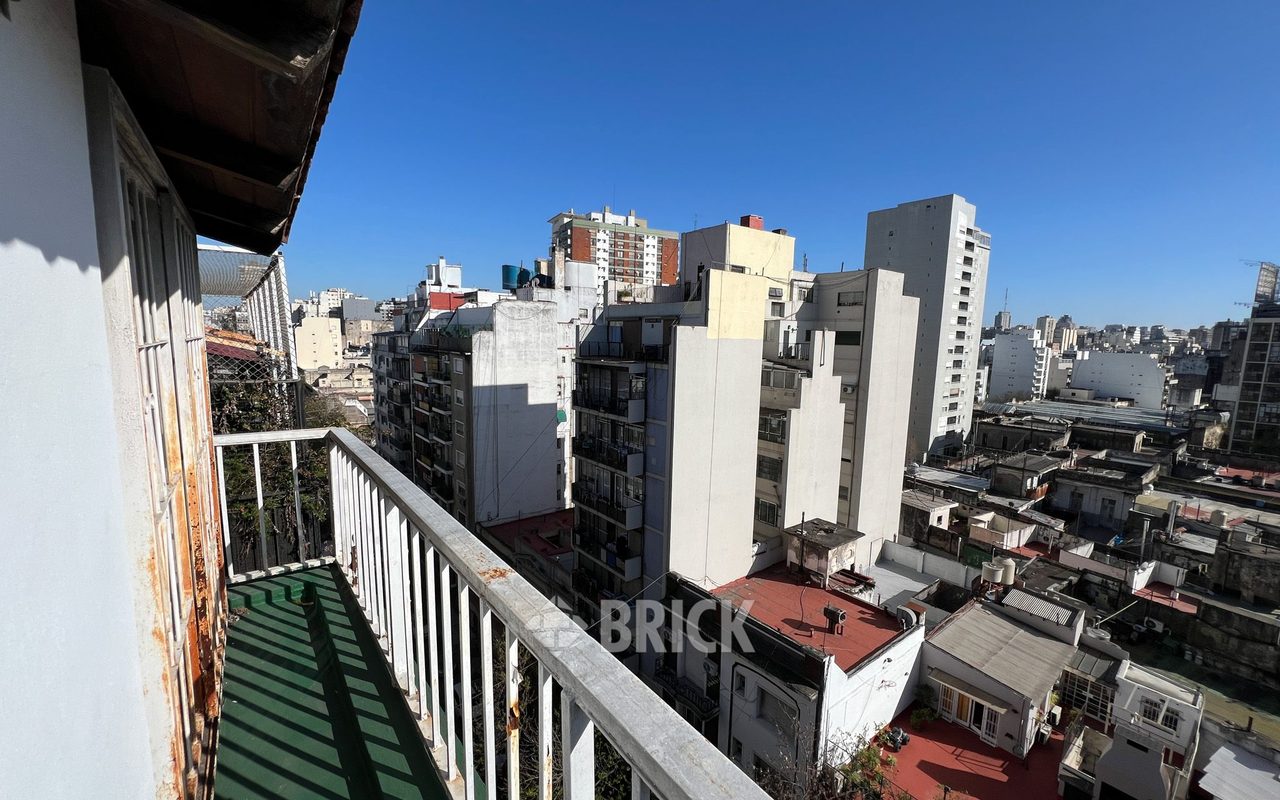 GOMEZ, VALENTIN al 3000 Piso 9 13