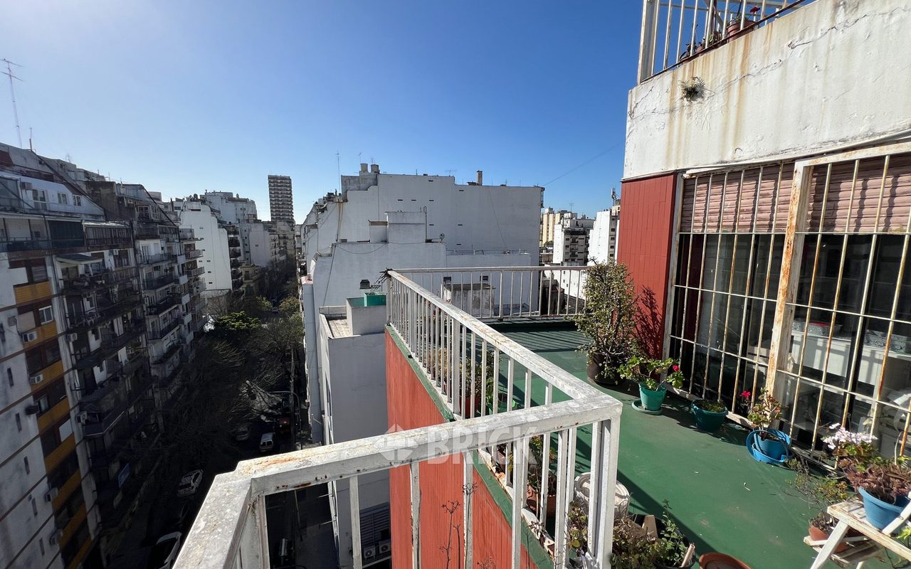 GOMEZ, VALENTIN al 3000 Piso 9 14