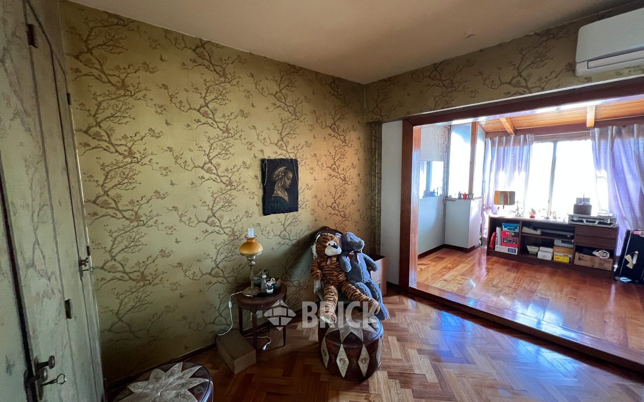 GOMEZ, VALENTIN al 3000 Piso 9 19