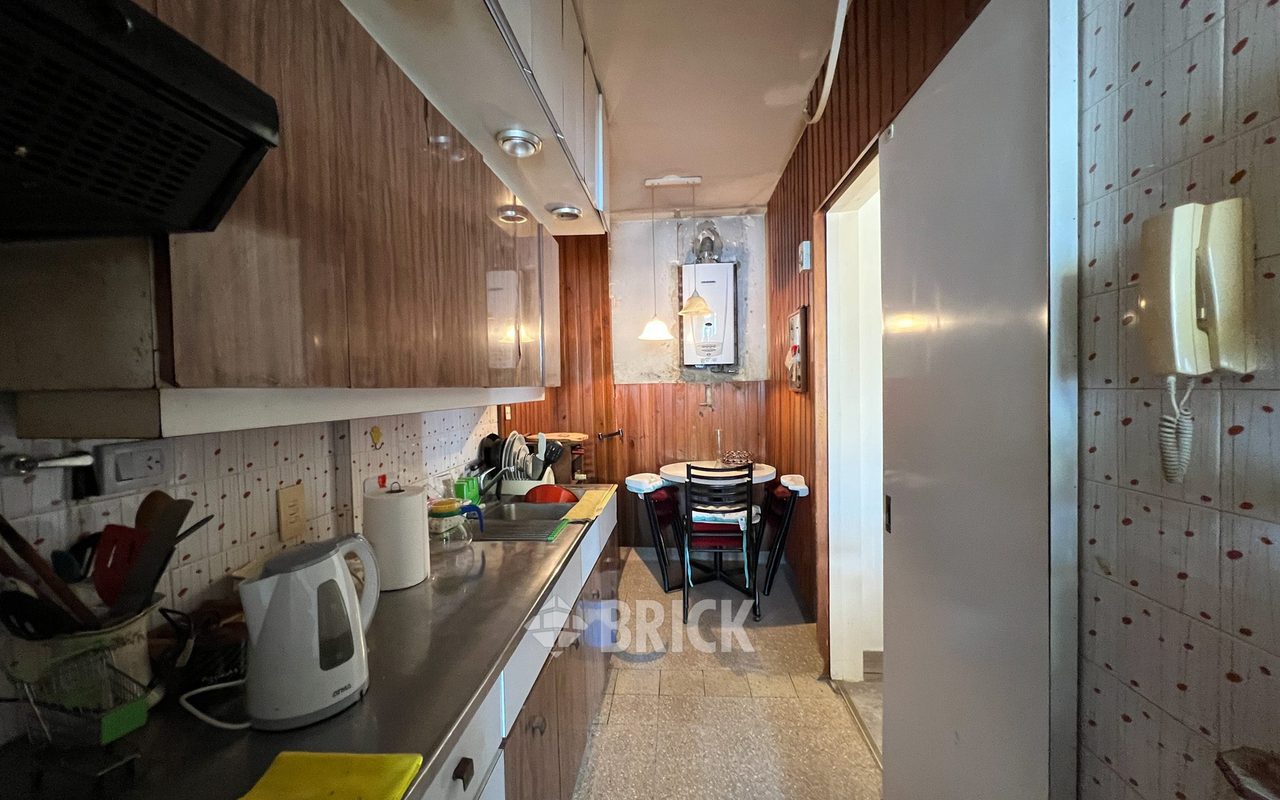 GOMEZ, VALENTIN al 3000 Piso 9 24