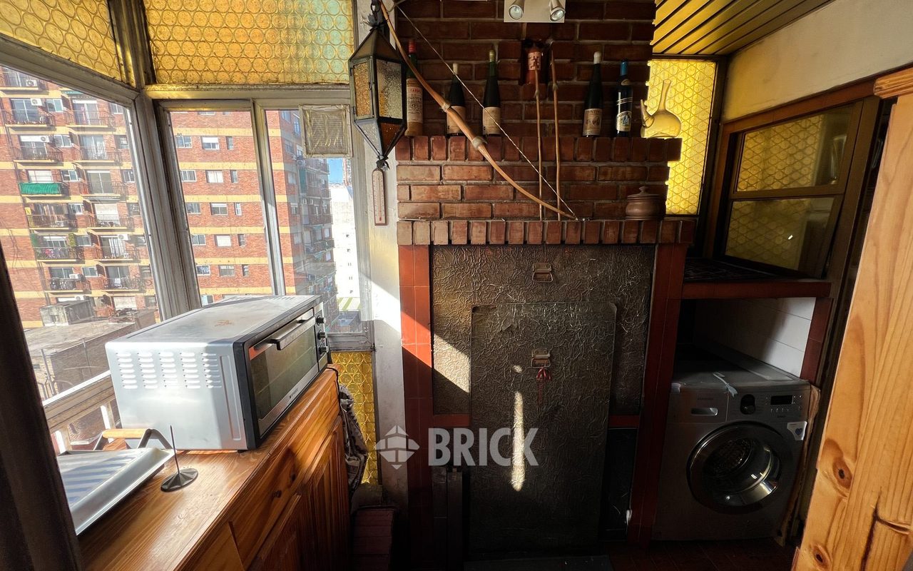 GOMEZ, VALENTIN al 3000 Piso 9 7