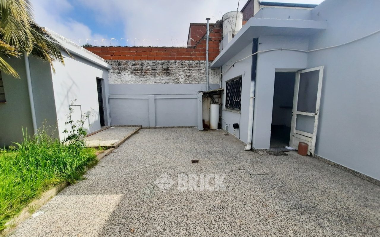 ZAPIOLA, AV. al 800 22