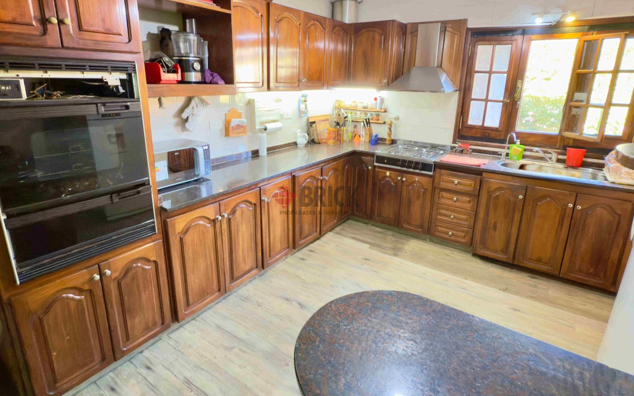 JOSE MARIA PAZ al 300 7