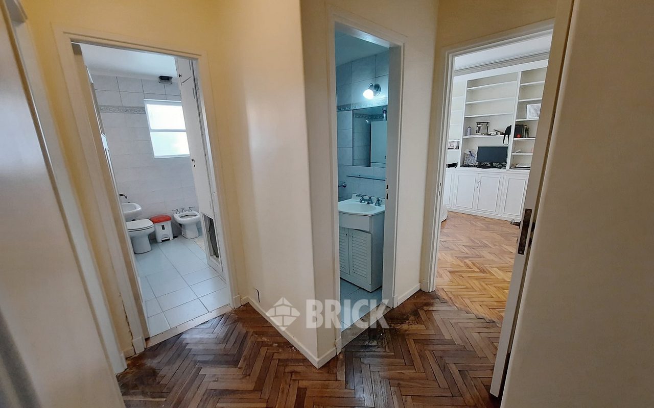 AZCUENAGA al 1000 Piso 1 12