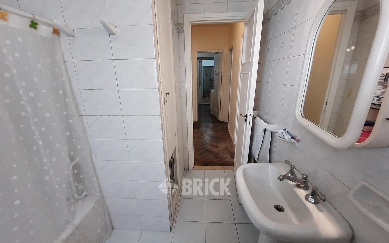 AZCUENAGA al 1000 Piso 1 17