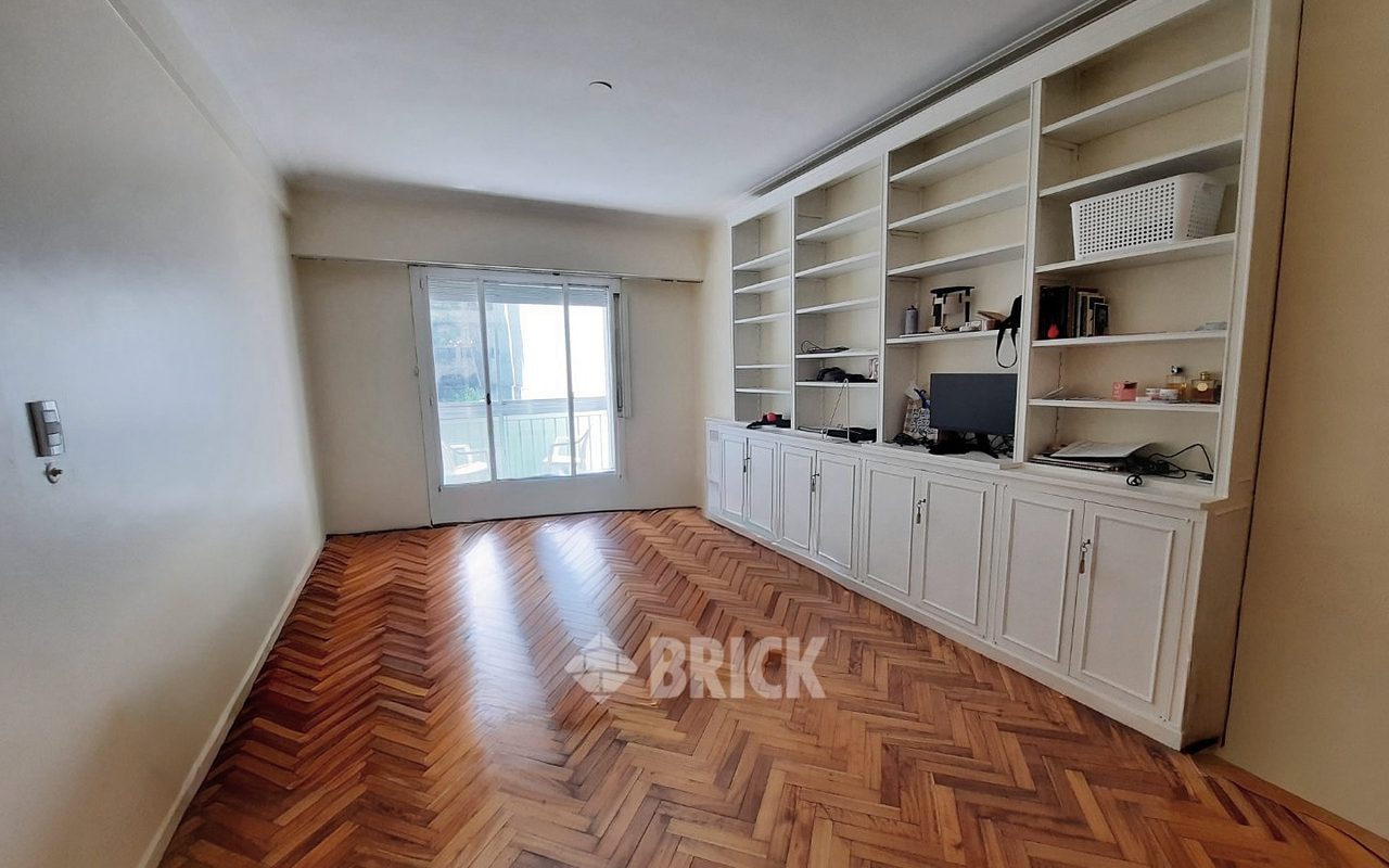 AZCUENAGA al 1000 Piso 1 3