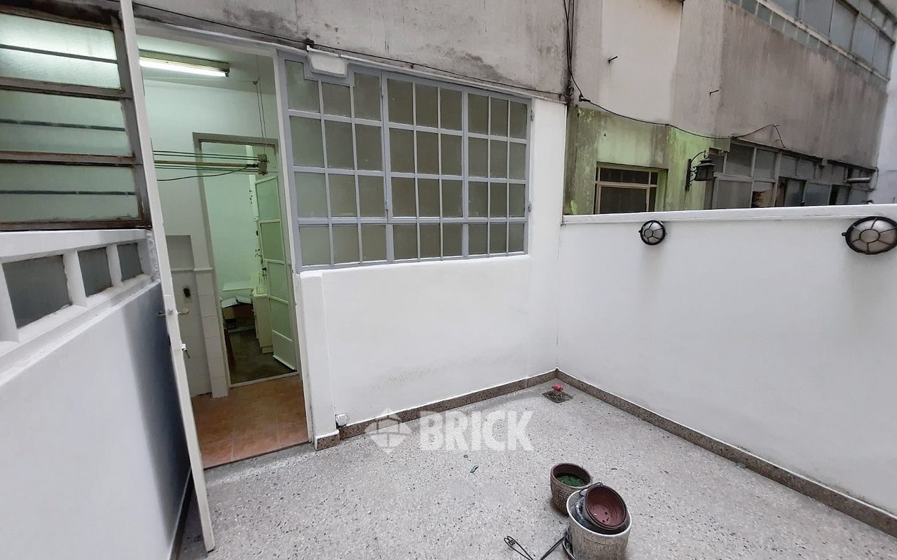 AZCUENAGA al 1000 Piso 1 32