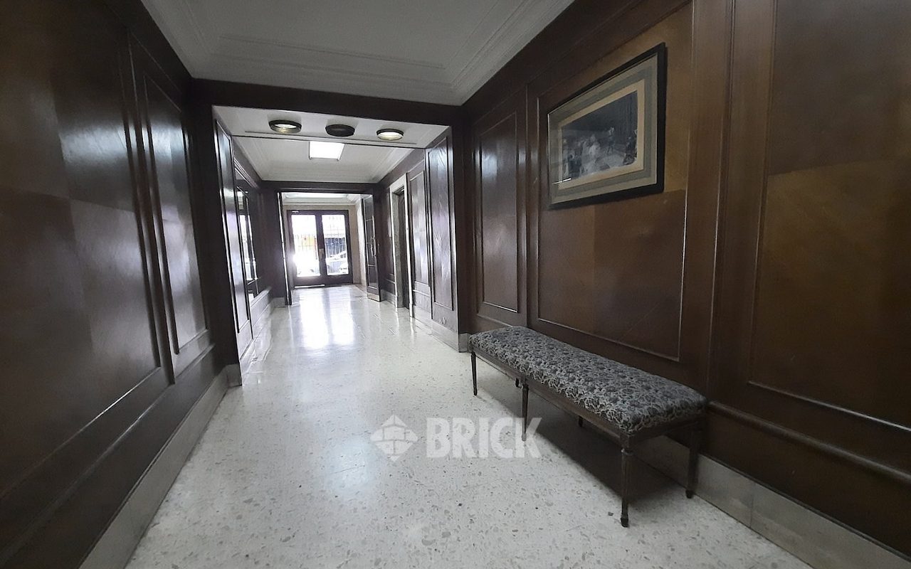 AZCUENAGA al 1000 Piso 1 36