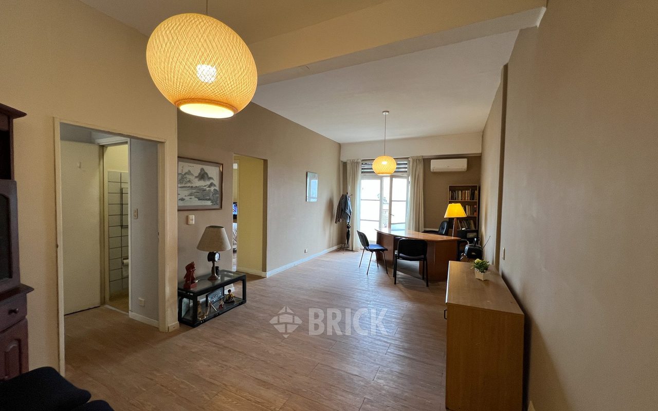 PARANA al 200 Piso 5 1